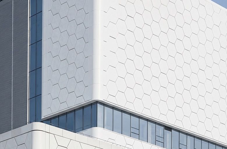 Super Weather-Resistant Powder Coating for Curtain Walls