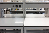 //inrorwxhomnrll5p.ldycdn.com/cloud/pmBmnKmmliSRplmnmjmmkr/Chemical-Resistant-Lab-Workbench-Comparison.jpg