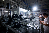 //inrorwxhomnrll5p.ldycdn.com/cloud/pmBmnKmmliSRqlmppnopkr/Automotive-Powder-Coating-Line-Quality-Control.jpg