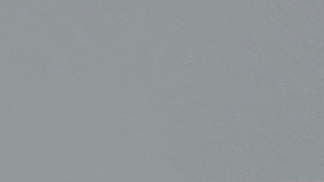 White aluminium